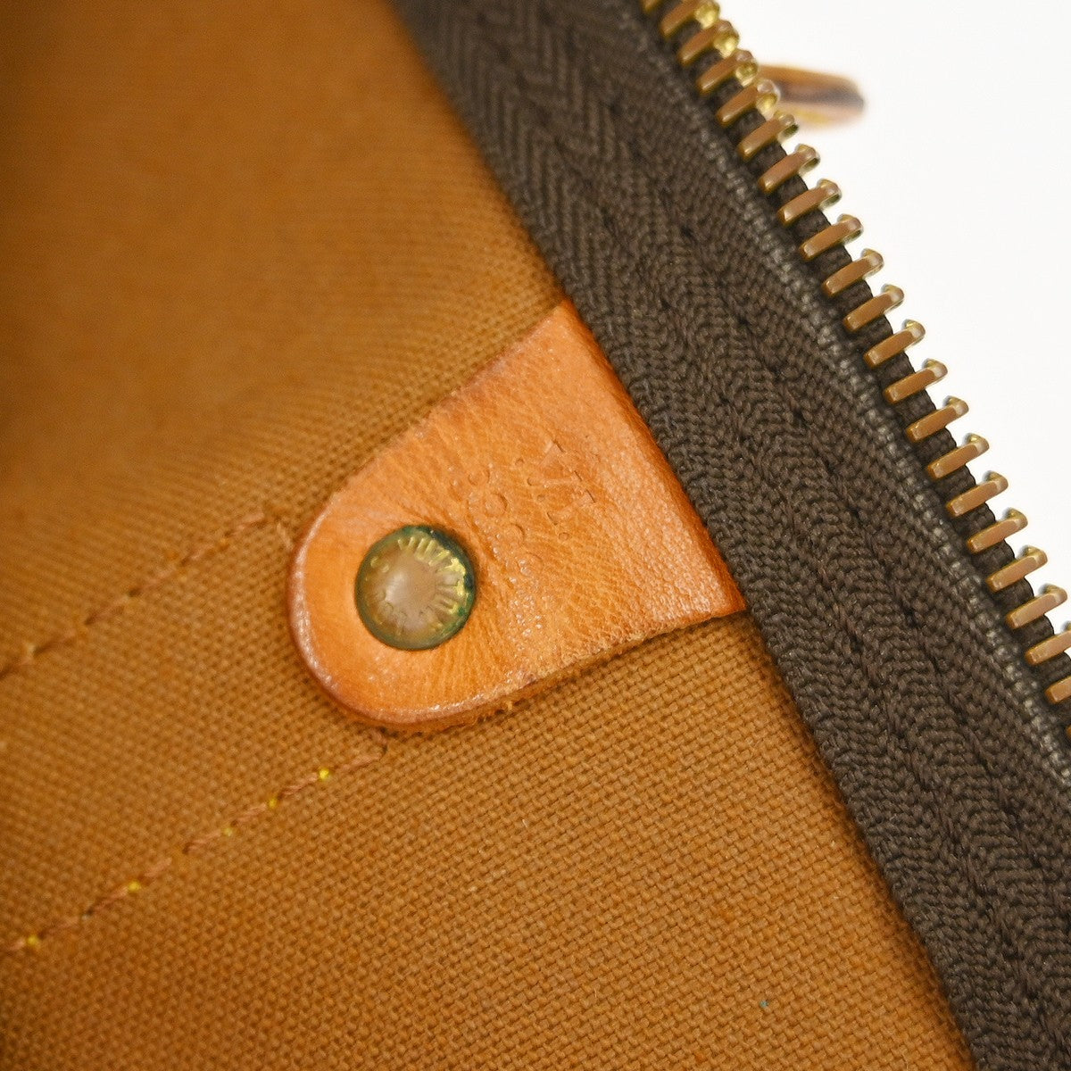 Louis Vuitton Keepall Bandouliere Monogram Canvas Brown Canvas Travel Bag Bag (Pre-Owned)