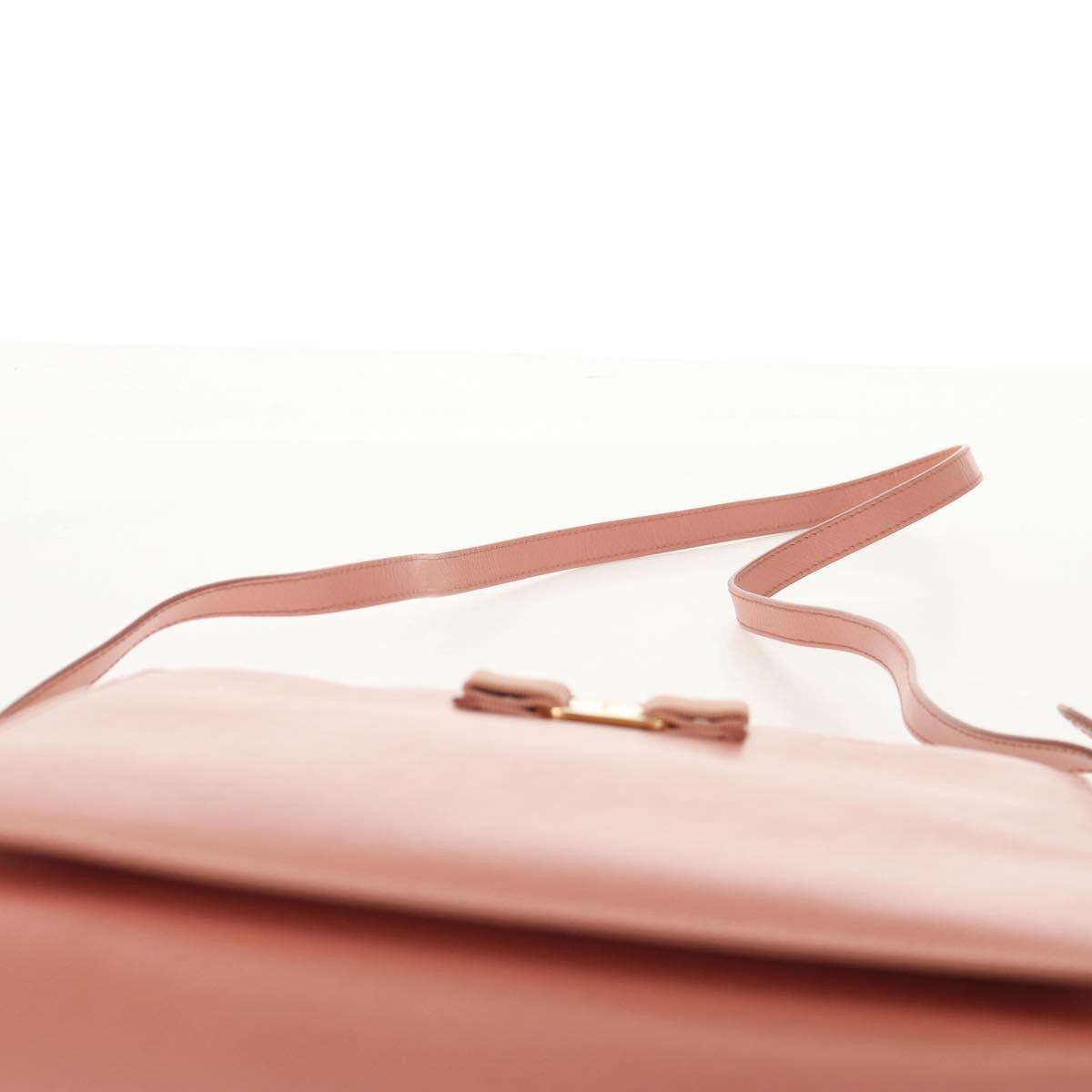 Salvatore Ferragamo Vala Leather Pink Leather Handbag (Pre-Owned)