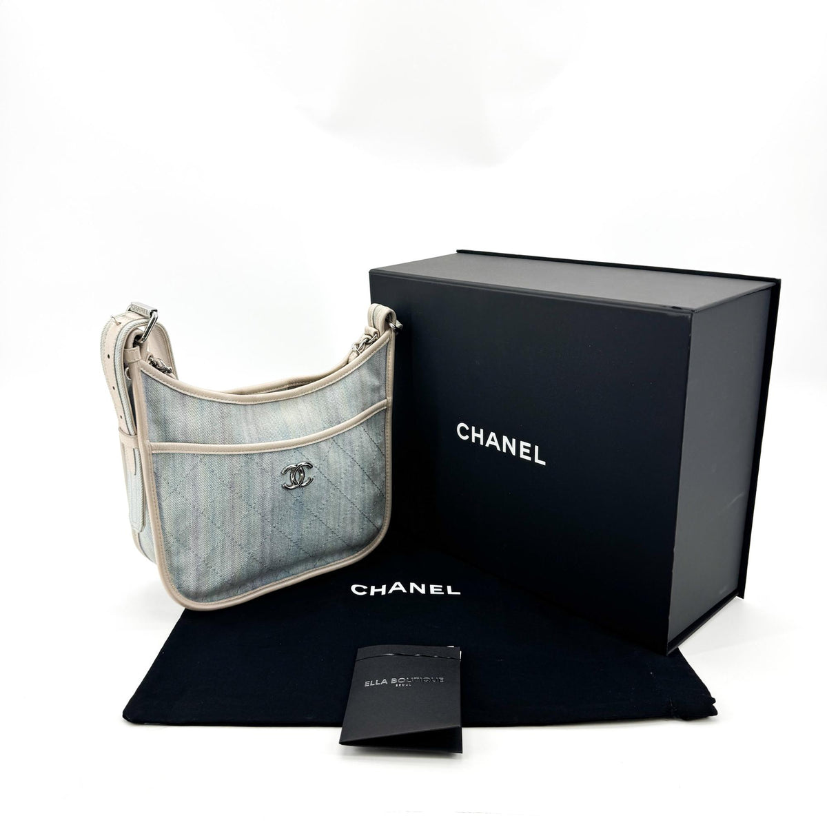 Chanel Jungle Stroll Hobo Quilted Printed Denim Beige Denim_Jeans Shoulder Bag Bag (Pre-Owned)