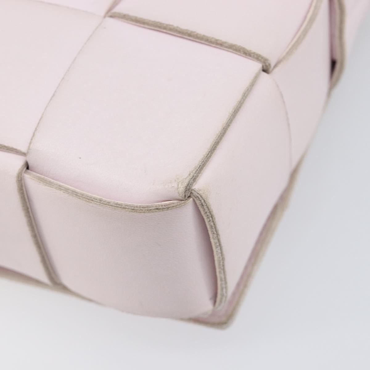 Bottega Veneta Cassette Maxi Intrecciato Leather Pink Leather Crossbody Bag Bag (Pre-Owned)