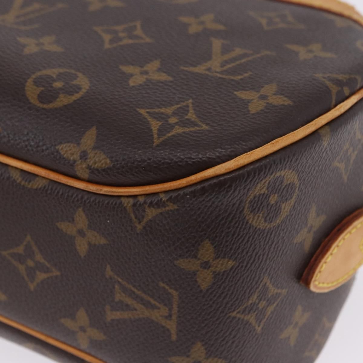Louis Vuitton Blois Monogram Canvas Brown Canvas Shoulder Bag Bag (Pre-Owned)