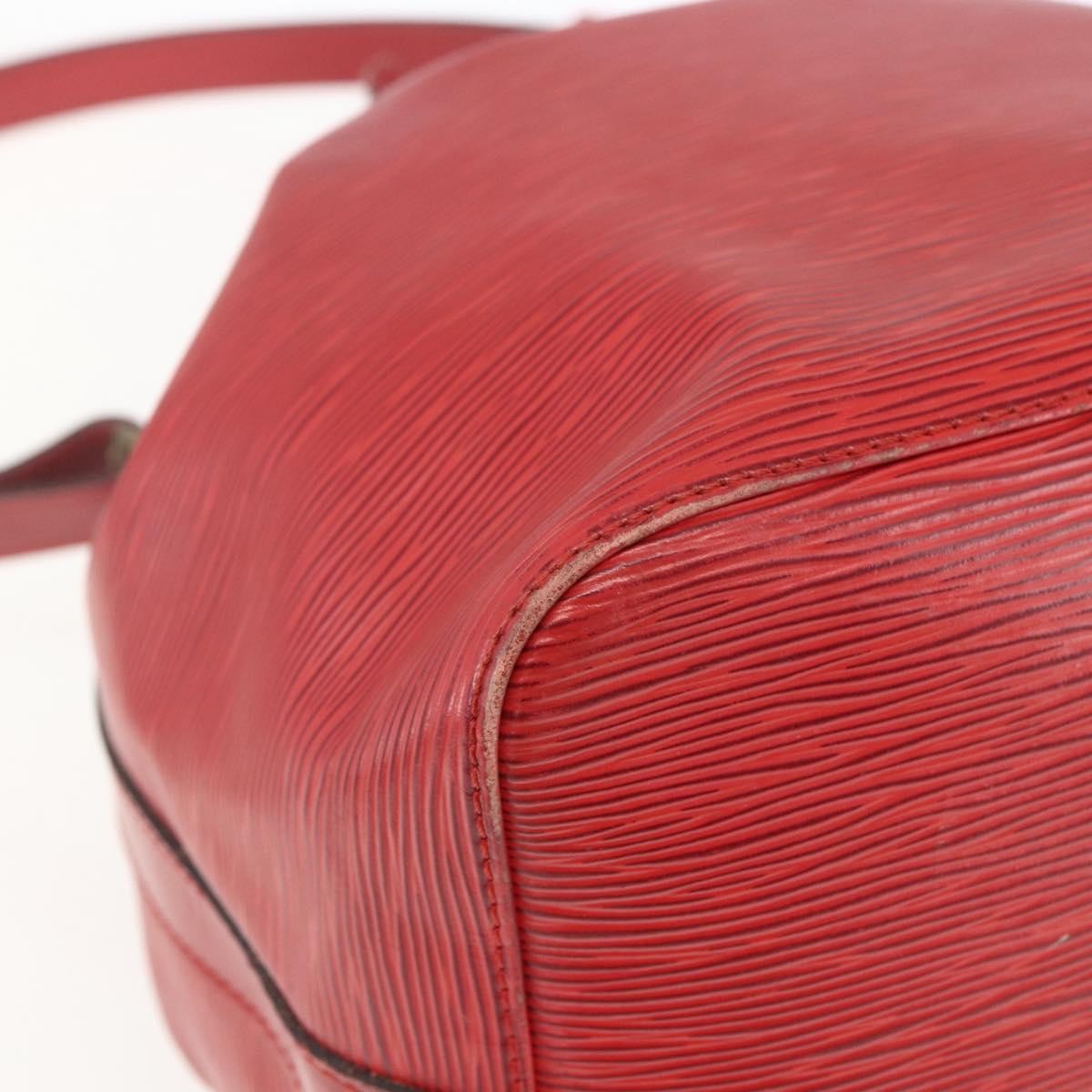Louis Vuitton Petit Noe Epi Leather Red Leather Shoulder Bag Bag (Pre-Owned)