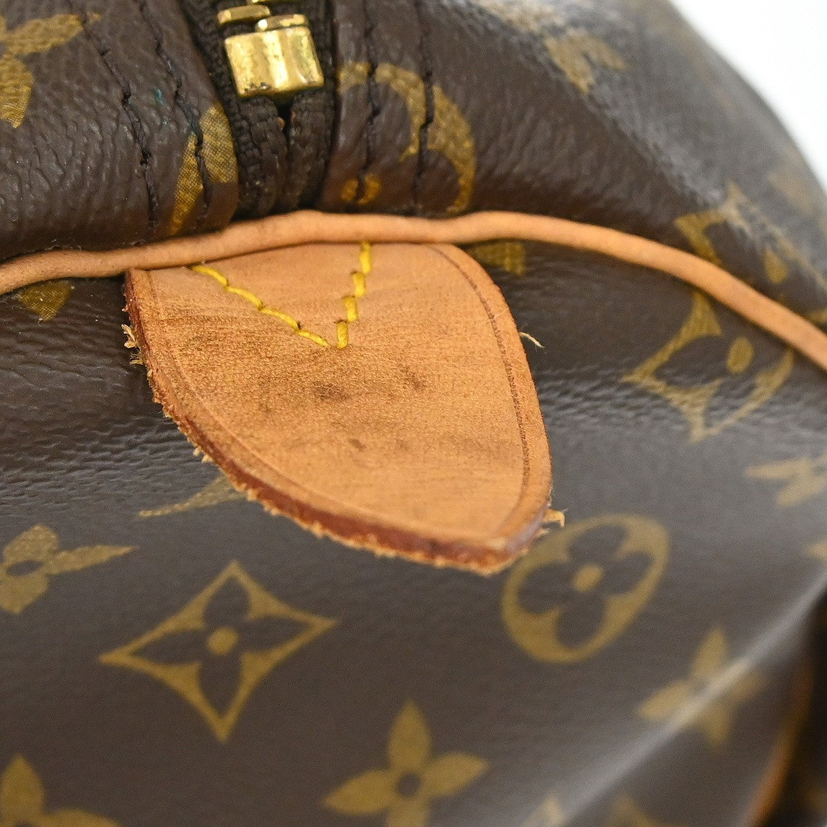 Louis Vuitton Keepall Monogram Brown Canvas Travel Bag Bag (Pre-Owned)