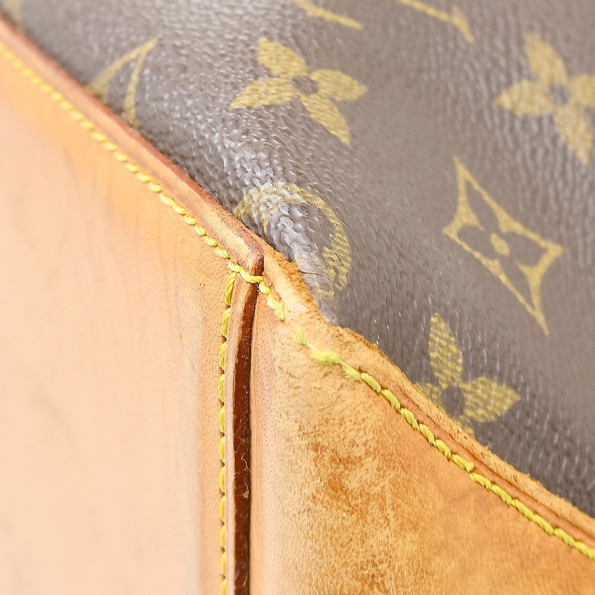 Louis Vuitton Cabas Mezzo Monogram Canvas Brown Canvas Tote Bag Bag (Pre-Owned)