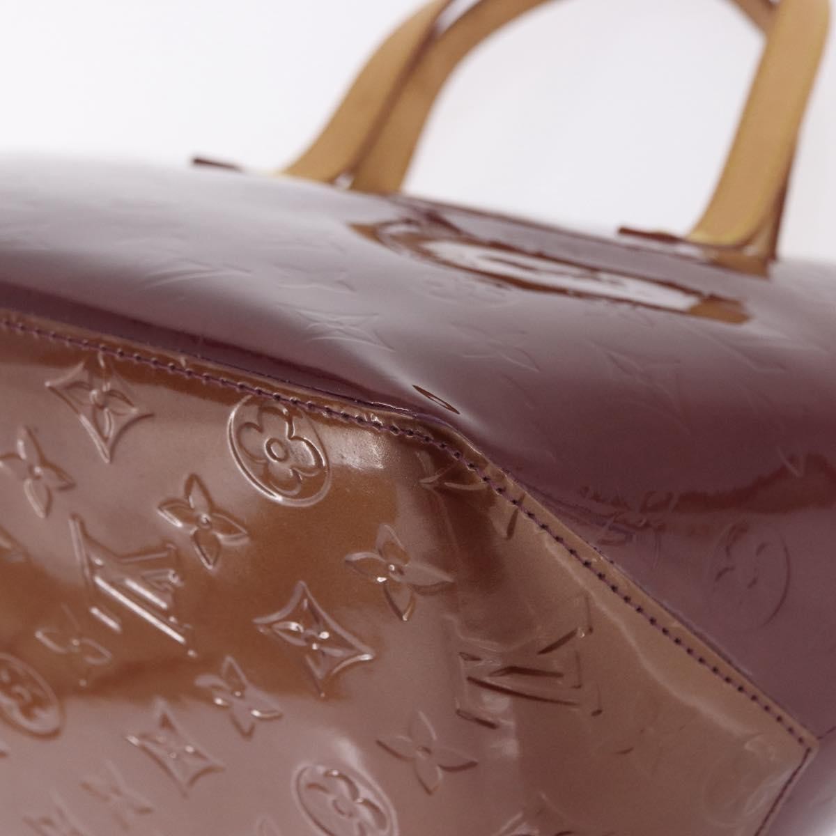 Louis Vuitton Bellevue Monogram Vernis Burgundy Patent_Leather Handbag (Pre-Owned)