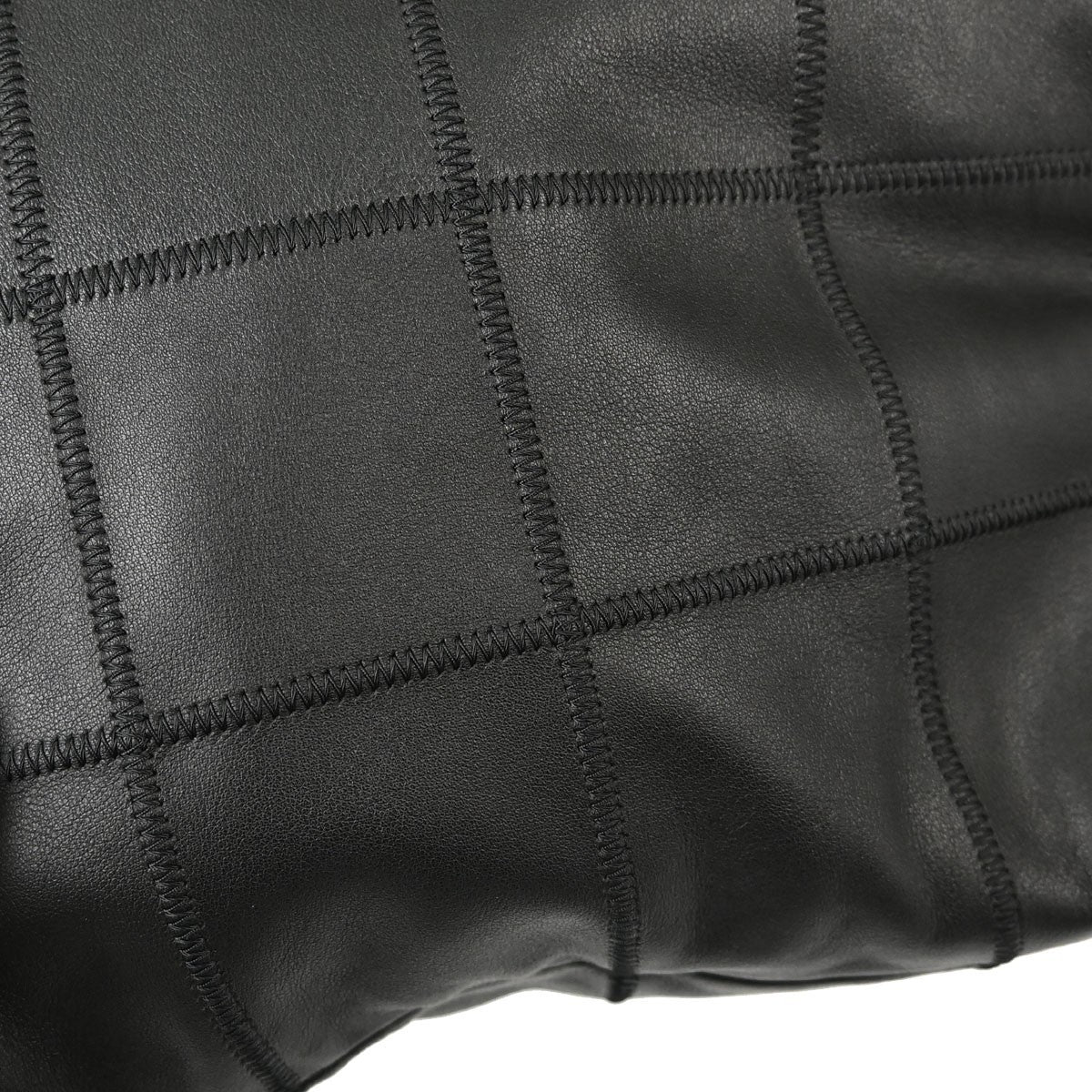 Chanel Square Stitch Tassel Hobo Quilted Leather Black Leather Shoulder Bag Bag (Pre-Owned)