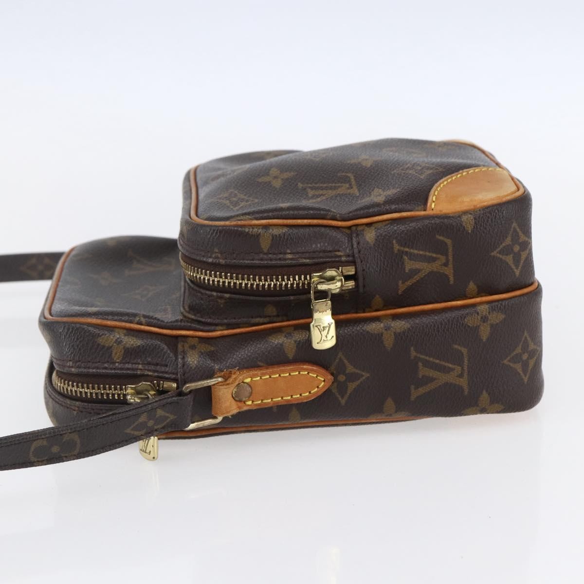 Louis Vuitton Amazone Monogram Canvas Brown Canvas Shoulder Bag Bag (Pre-Owned)