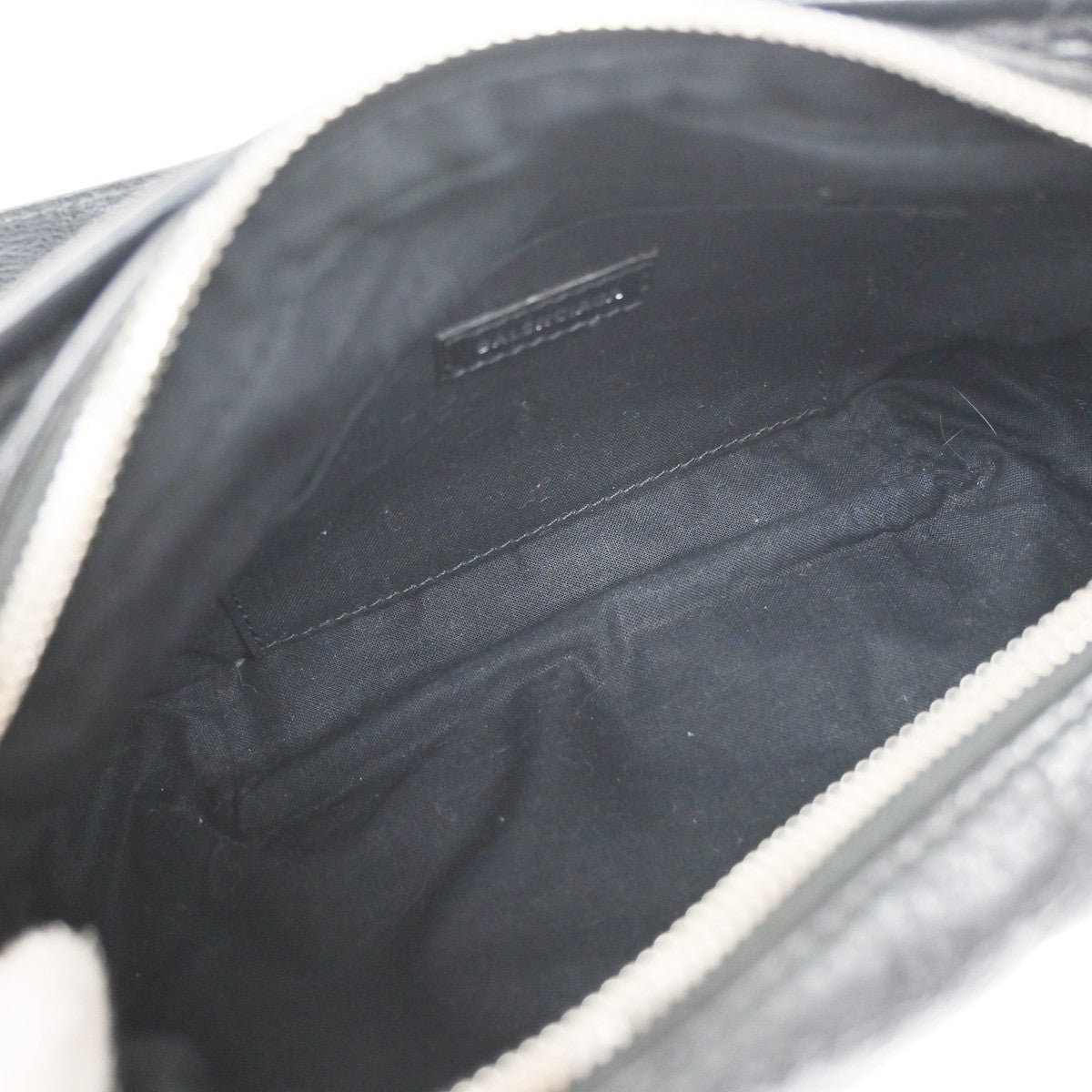 Balenciaga Neo Lift Classic Studs Waist Leather Black Leather Clutche & Pouche Bag (Pre-Owned)