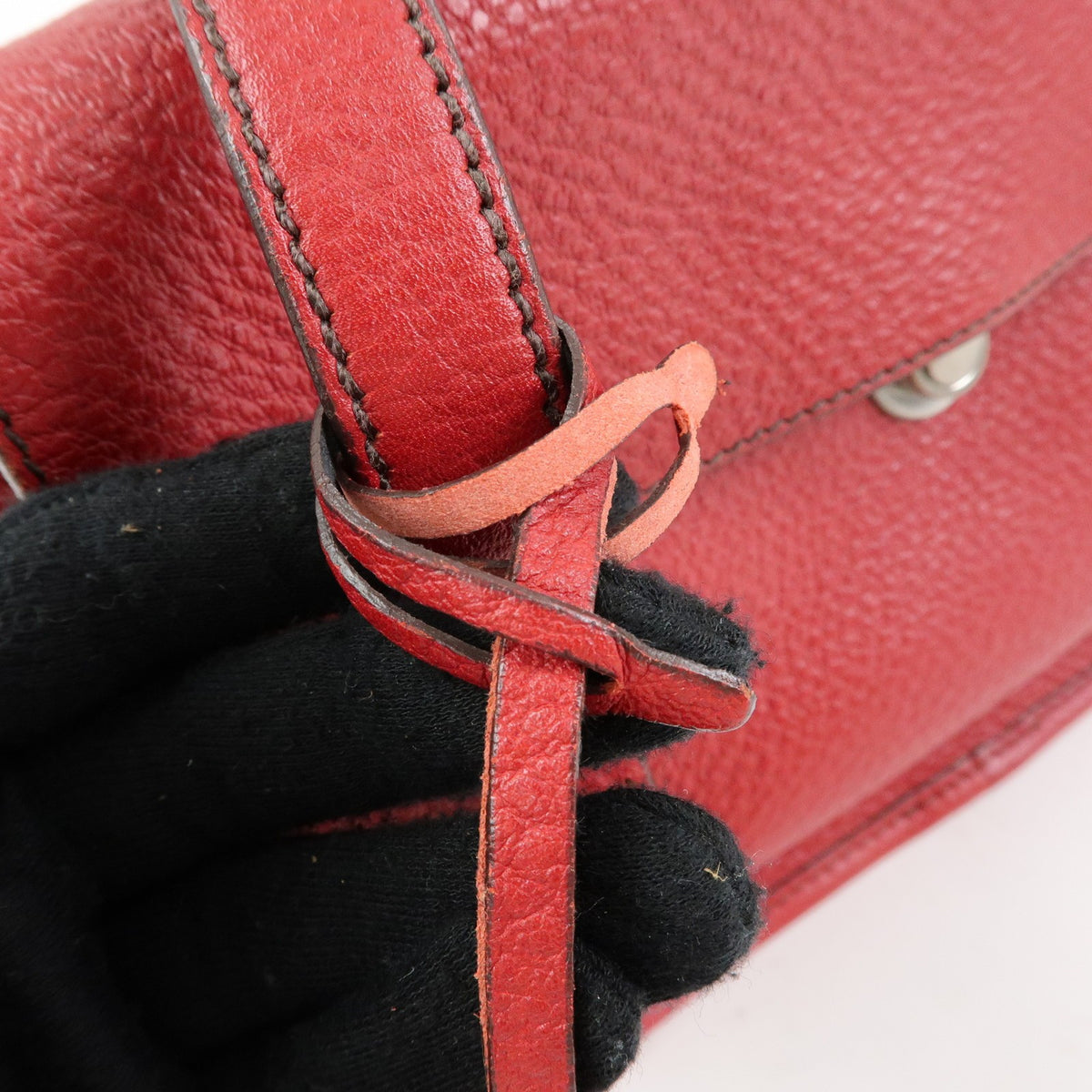Prada Shoulder Leather Red Leather Shoulder Bag Bag (Pre-Owned)