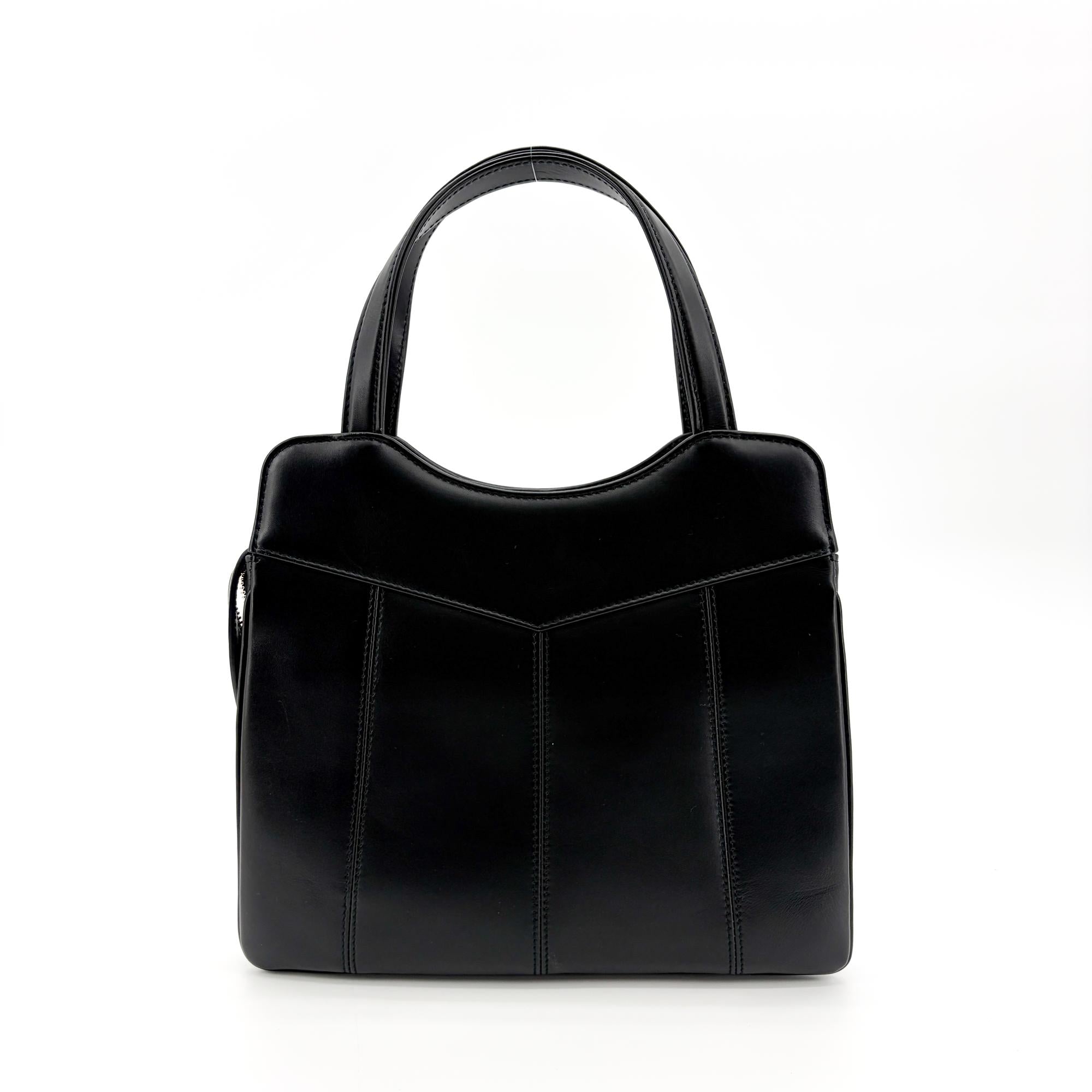 Gucci Petite Gg Quilted Leather Black Leather Tote Bag Bag (Pre-Owned)