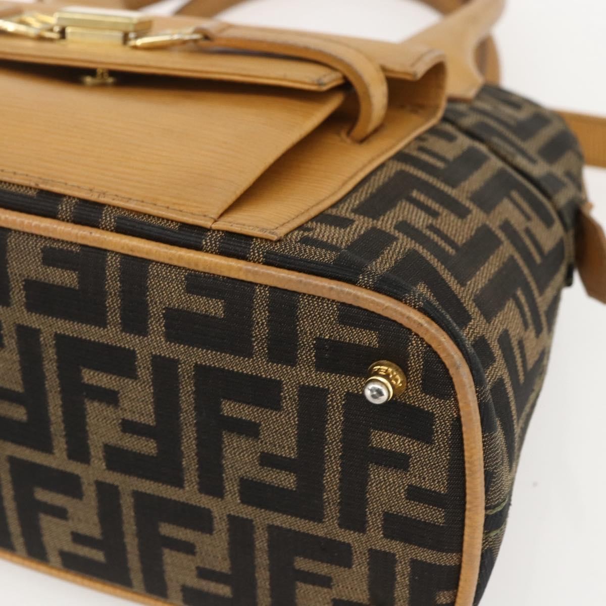 Fendi Vintage Zucca Zucca Brown Canvas Handbag (Pre-Owned)