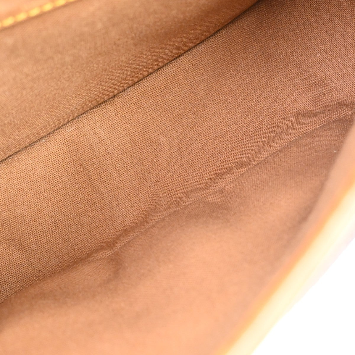 Louis Vuitton Sologne Monogram Canvas Brown Canvas Handbag (Pre-Owned)