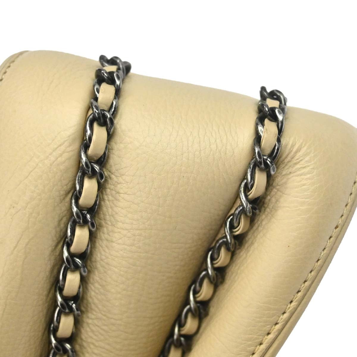 Chanel Flap Shoulder Leather Beige Leather Shoulder Bag Bag (Pre-Owned)