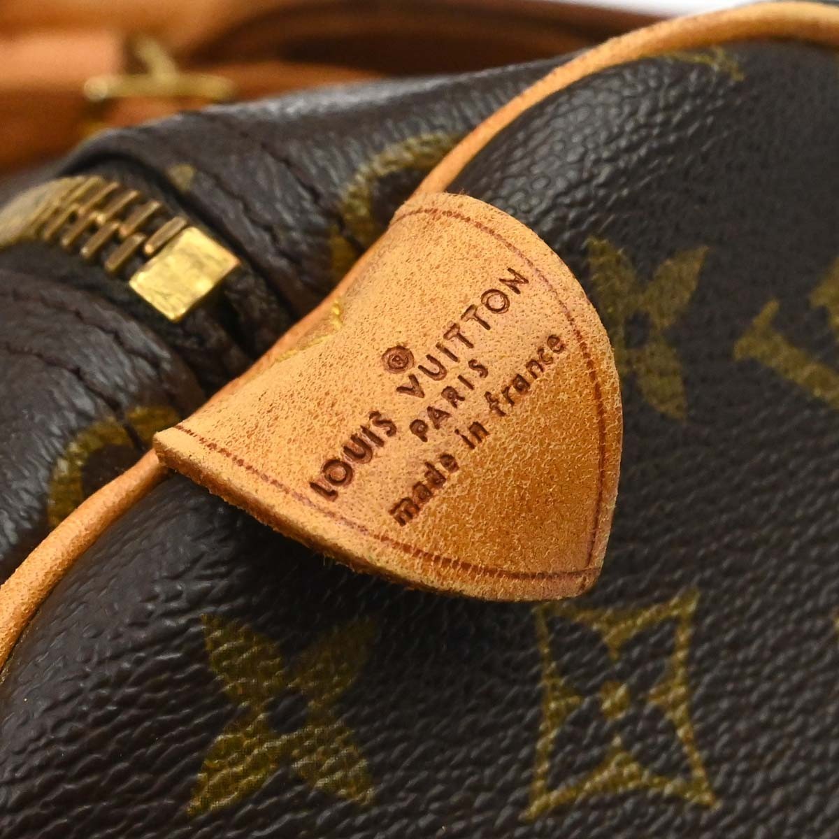 Louis Vuitton Keepall Monogram Canvas Brown Canvas Travel Bag Bag (Pre-Owned)