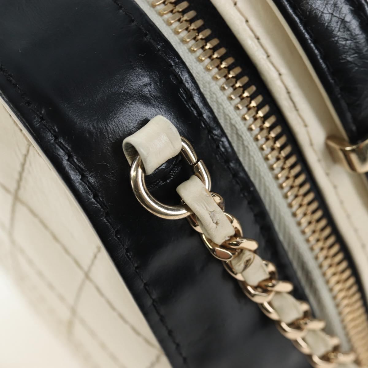 Chanel Vanity Case Quilted Crumpled Calfskin White Leather Handbag (Pre-Owned)