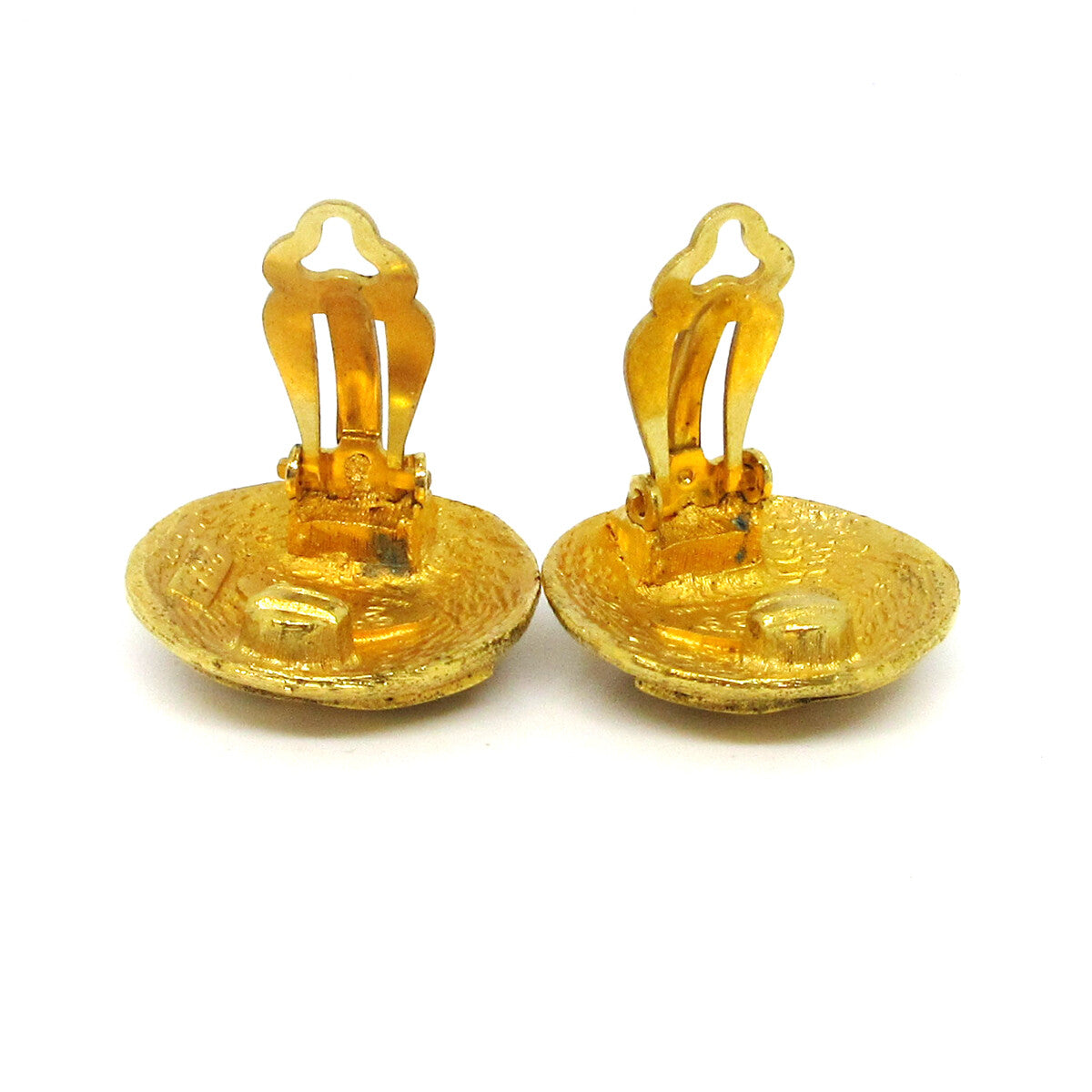Chanel Vintage Cc Round Clip-On Metal Gold Gold_Plated Earrings Jewelry (Pre-Owned)