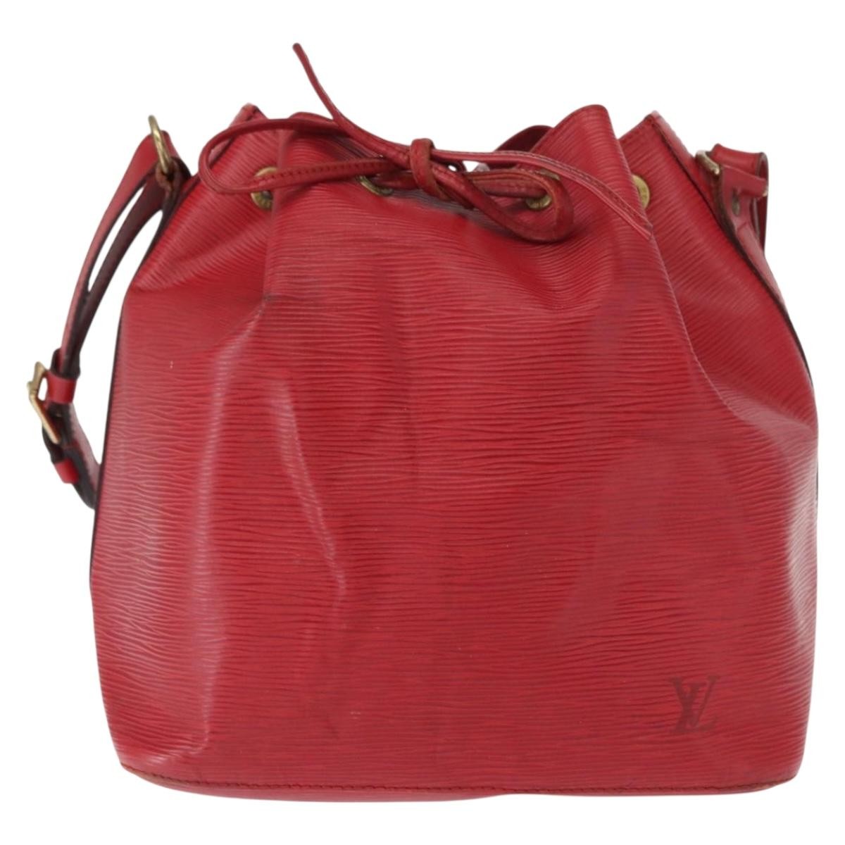 Louis Vuitton Petit Noe Epi Leather Red Leather Shoulder Bag Bag (Pre-Owned)