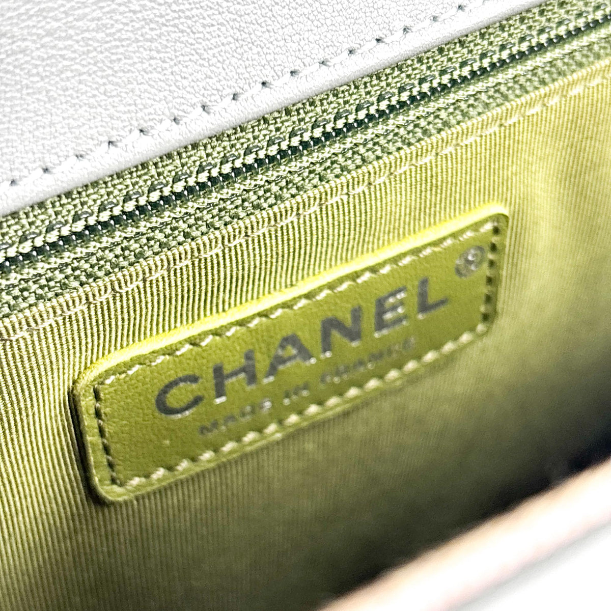 Chanel Boy Flap Bag Quilted Calfskin Gray Leather Handbag (Pre-Owned)