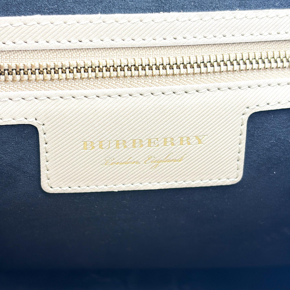 Burberry Dk88 Top Handle Leather Beige Leather Handbag (Pre-Owned)