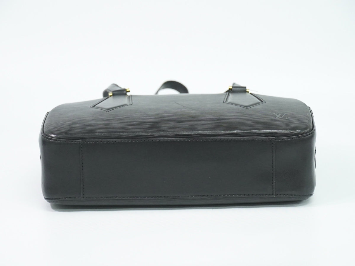 Louis Vuitton Voltaire Epi Leather Black Leather Shoulder Bag Bag (Pre-Owned)