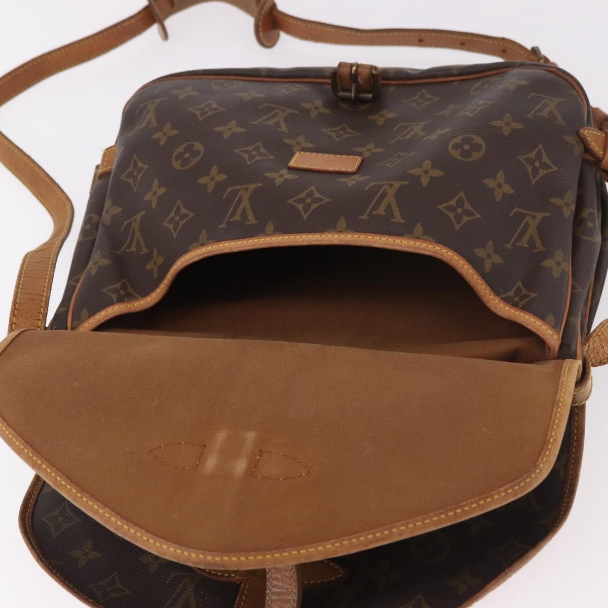 Louis Vuitton Saumur Monogram Canvas Brown Canvas Shoulder Bag Bag (Pre-Owned)
