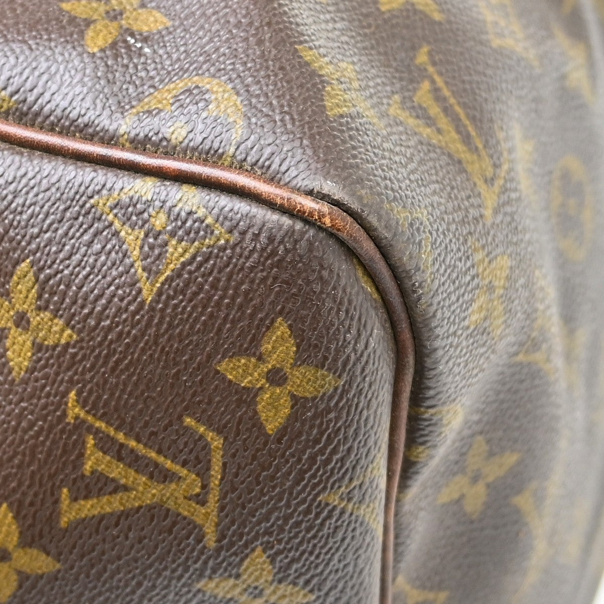 Louis Vuitton Keepall Monogram Canvas Brown Canvas Travel Bag Bag (Pre-Owned)