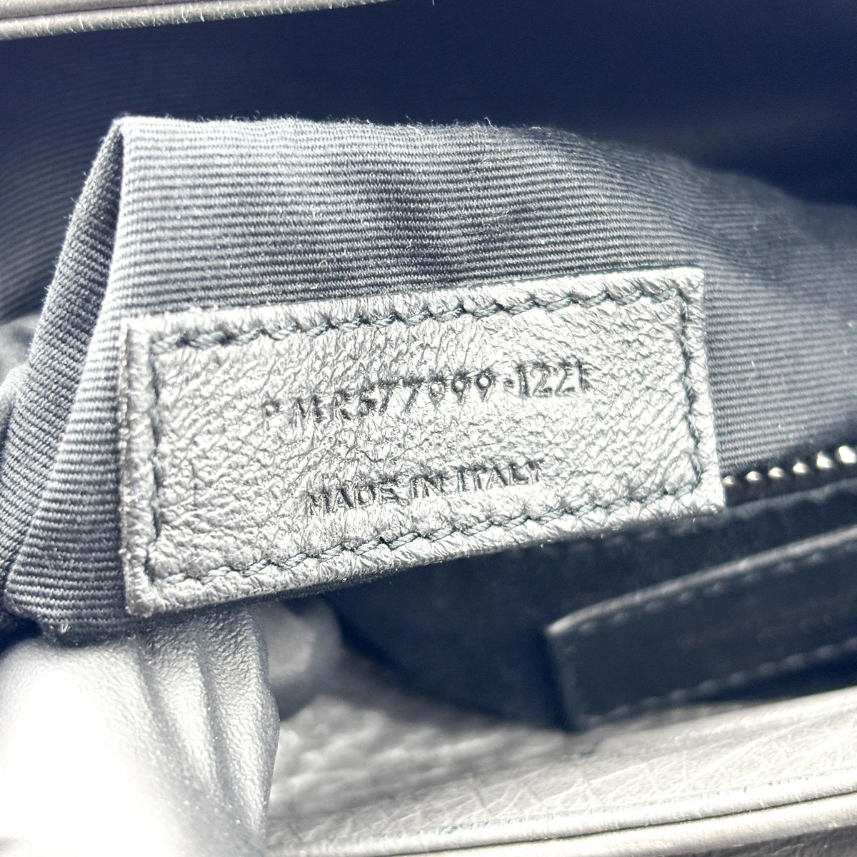 Saint Laurent Niki Shopping Matelasse Chevron Leather Gray Leather Tote Bag Bag (Pre-Owned)