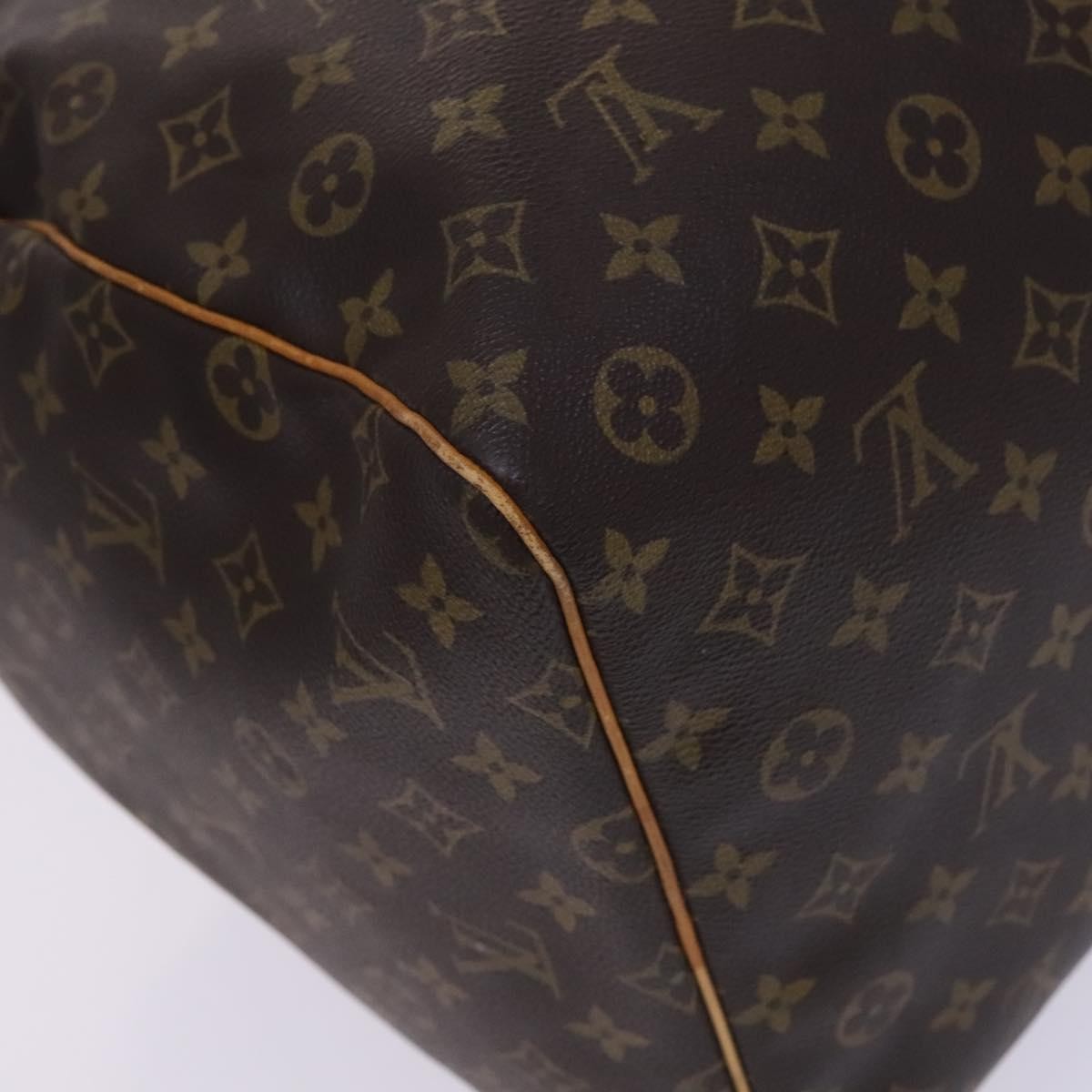 Louis Vuitton Keepall Monogram Canvas Brown Canvas Travel Bag Bag (Pre-Owned)