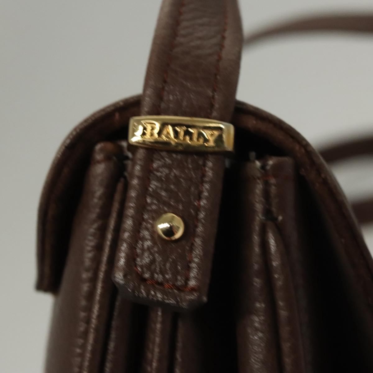 Bally Vintage Leather Brown Leather Shoulder Bag Bag (Pre-Owned)