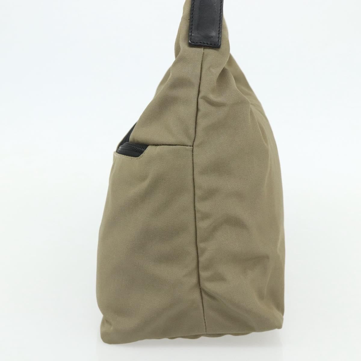 Gucci Double Pocket Hobo Nylon Beige Nylon Shoulder Bag Bag (Pre-Owned)