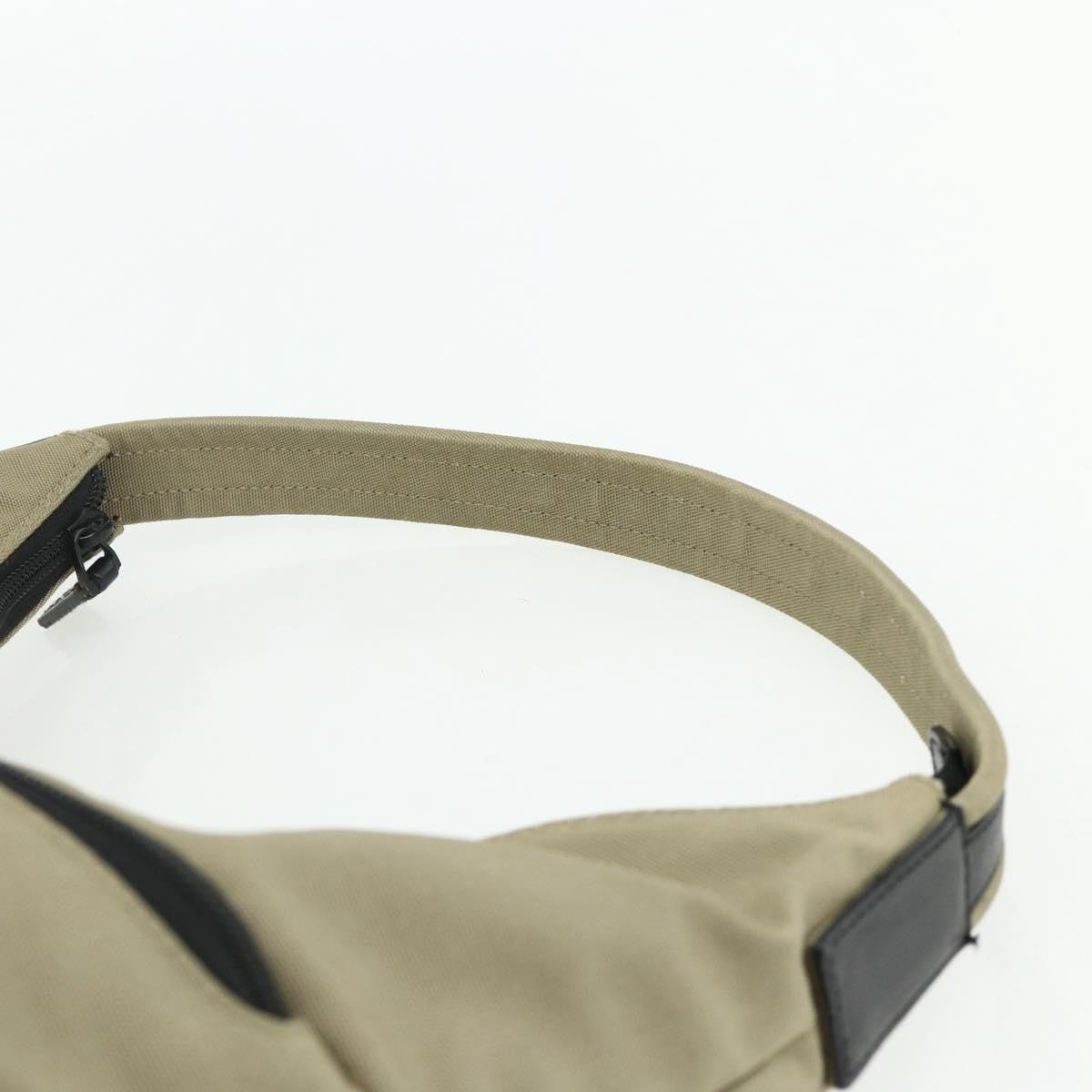 Gucci Double Pocket Hobo Nylon Beige Nylon Shoulder Bag Bag (Pre-Owned)