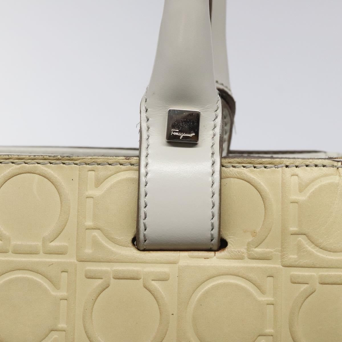 Salvatore Ferragamo Gancini Leather Beige Leather Shoulder Bag Bag (Pre-Owned)