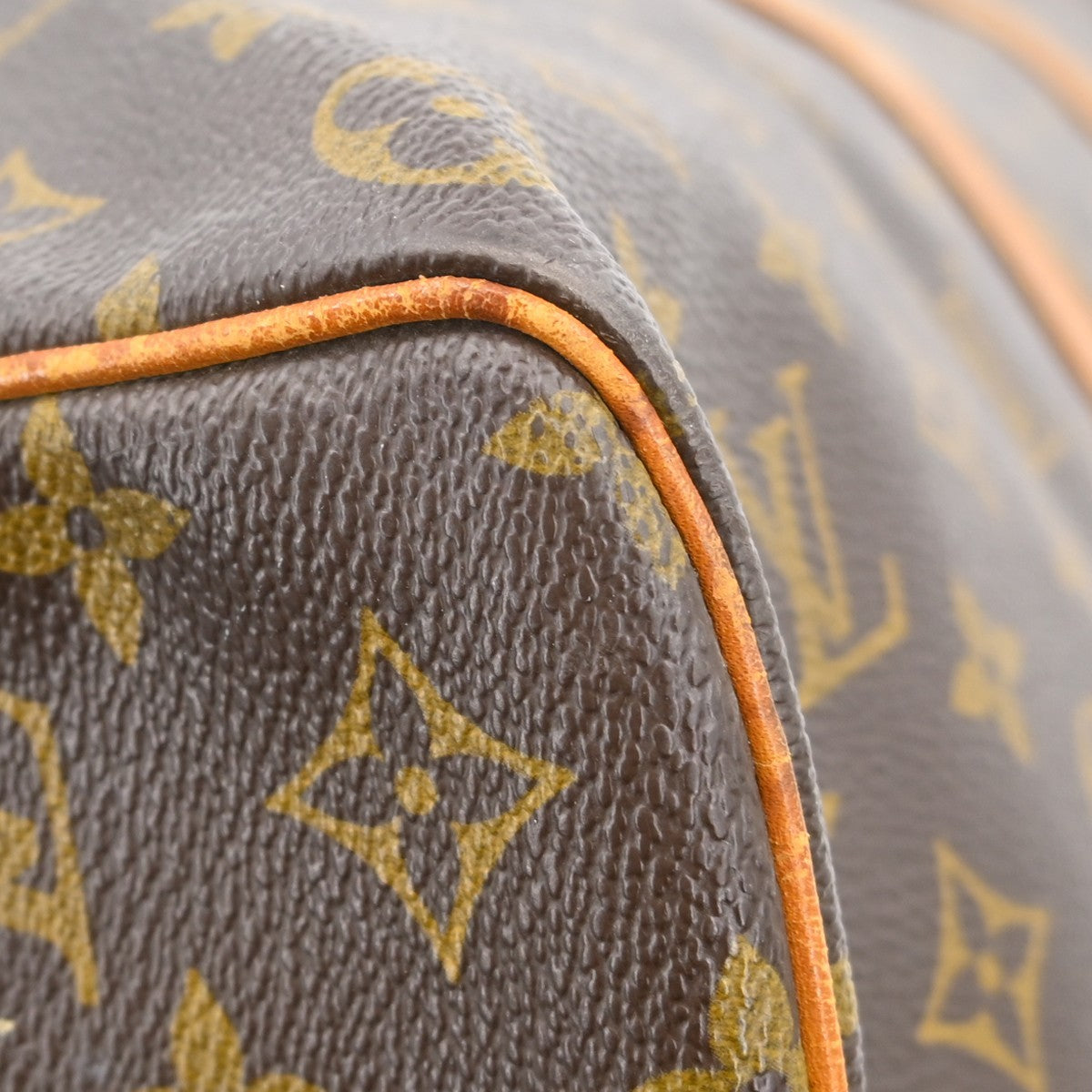 Louis Vuitton Keepall Monogram Brown Canvas Travel Bag Bag (Pre-Owned)