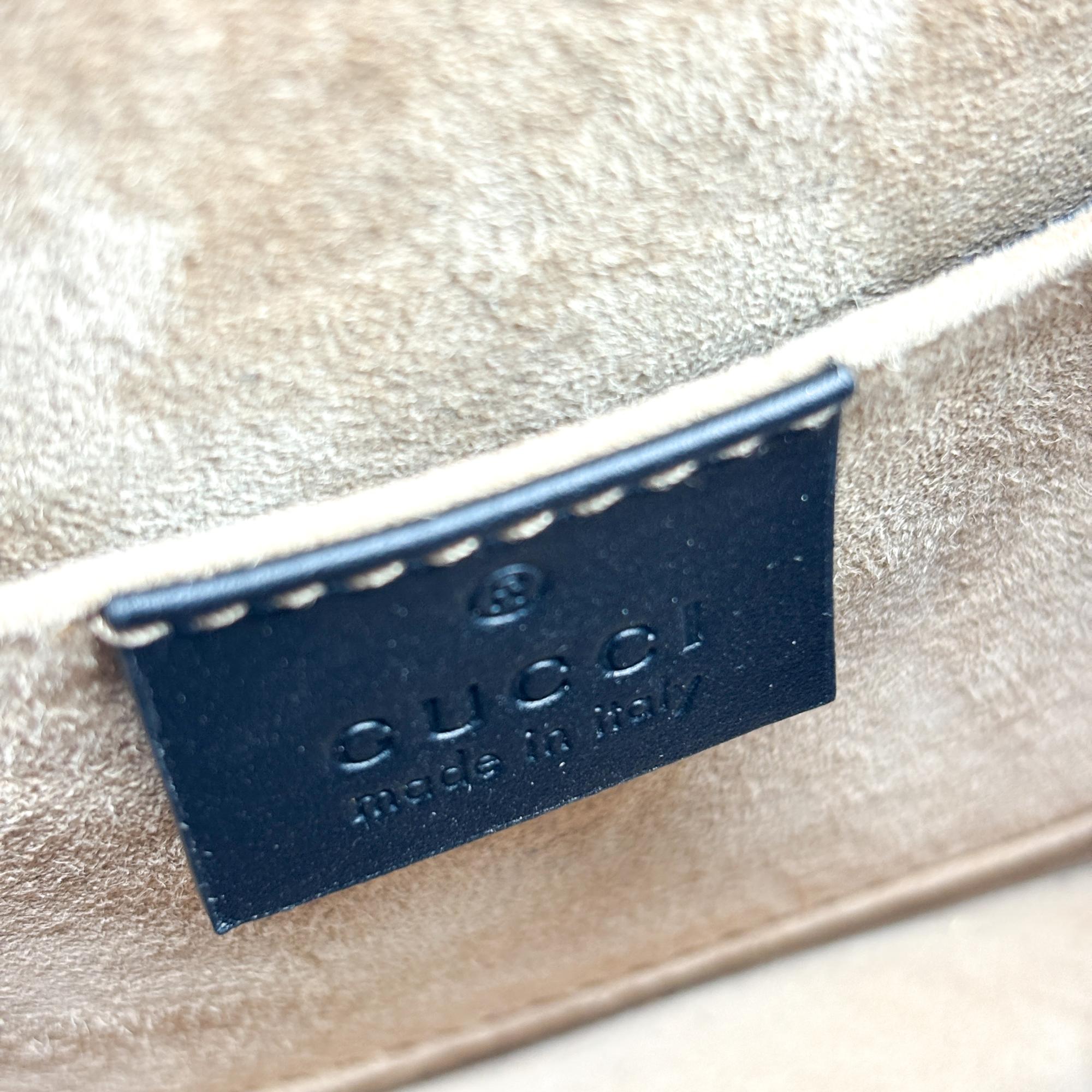 Gucci Sylvie Top Handle Bag Leather Black Leather Handbag (Pre-Owned)