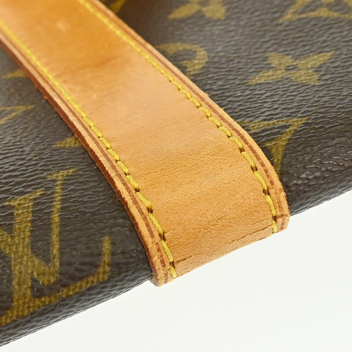 Louis Vuitton Keepall Monogram Canvas Brown Canvas Travel Bag Bag (Pre-Owned)