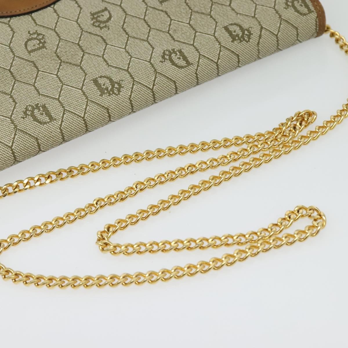 Christian Dior Vintage Honeycomb Chain Canvas Beige Canvas Bag (Pre-Owned)