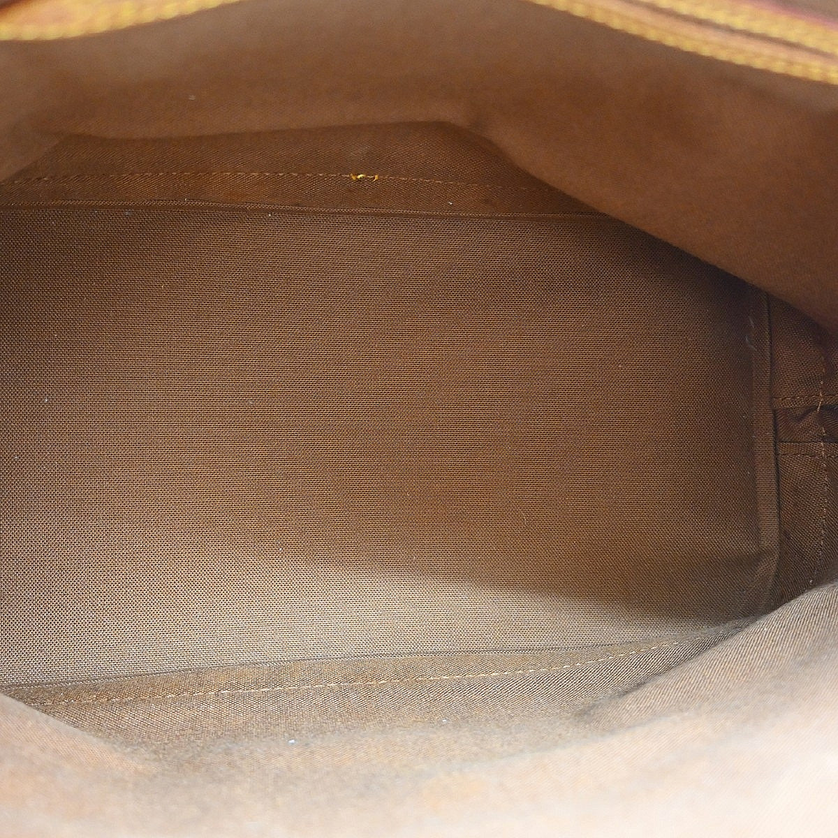 Louis Vuitton Alma Monogram Brown Canvas Handbag (Pre-Owned)
