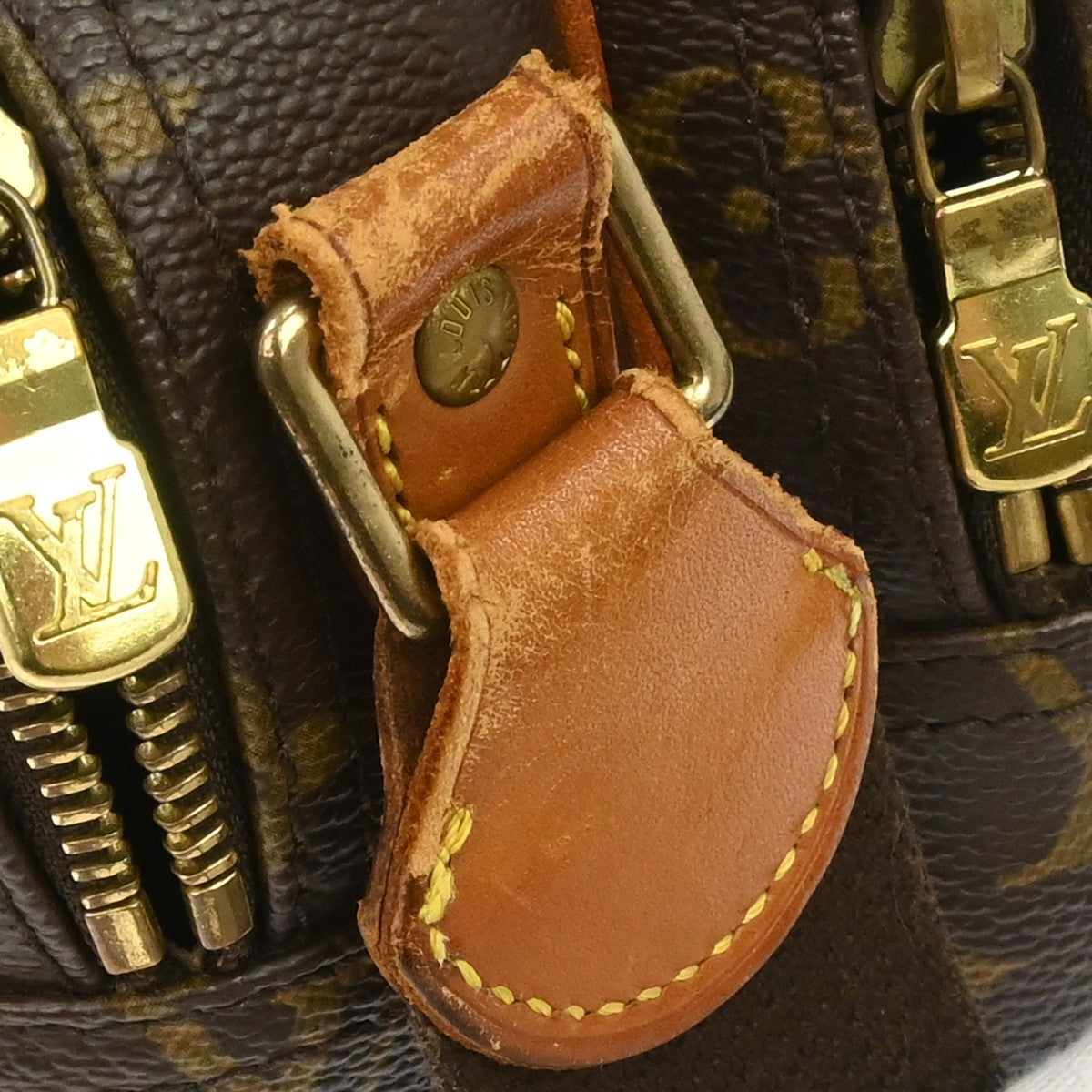 Louis Vuitton Reporter Monogram Brown Canvas Shoulder Bag Bag (Pre-Owned)
