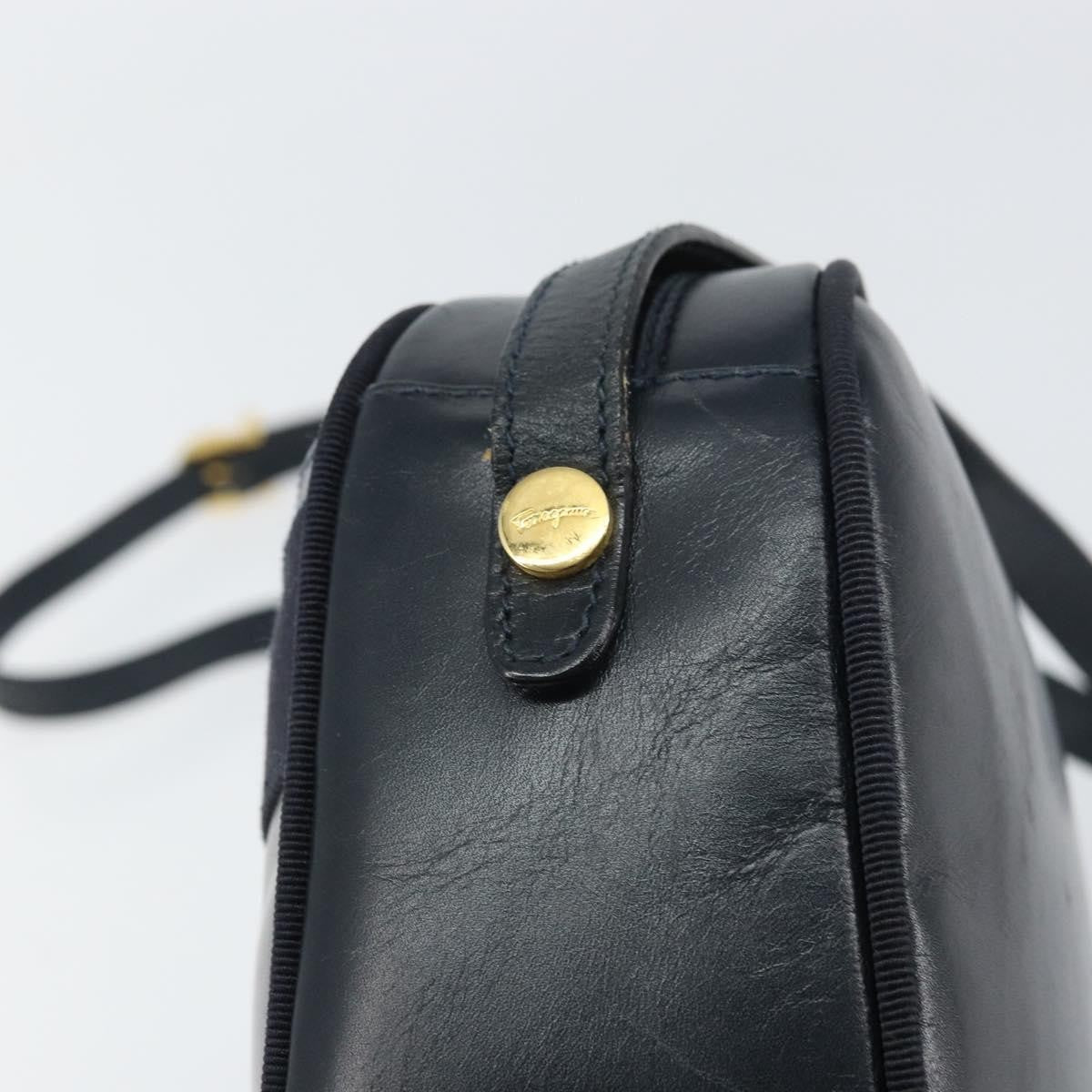 Salvatore Ferragamo Vala Leather Navy Leather Shoulder Bag Bag (Pre-Owned)