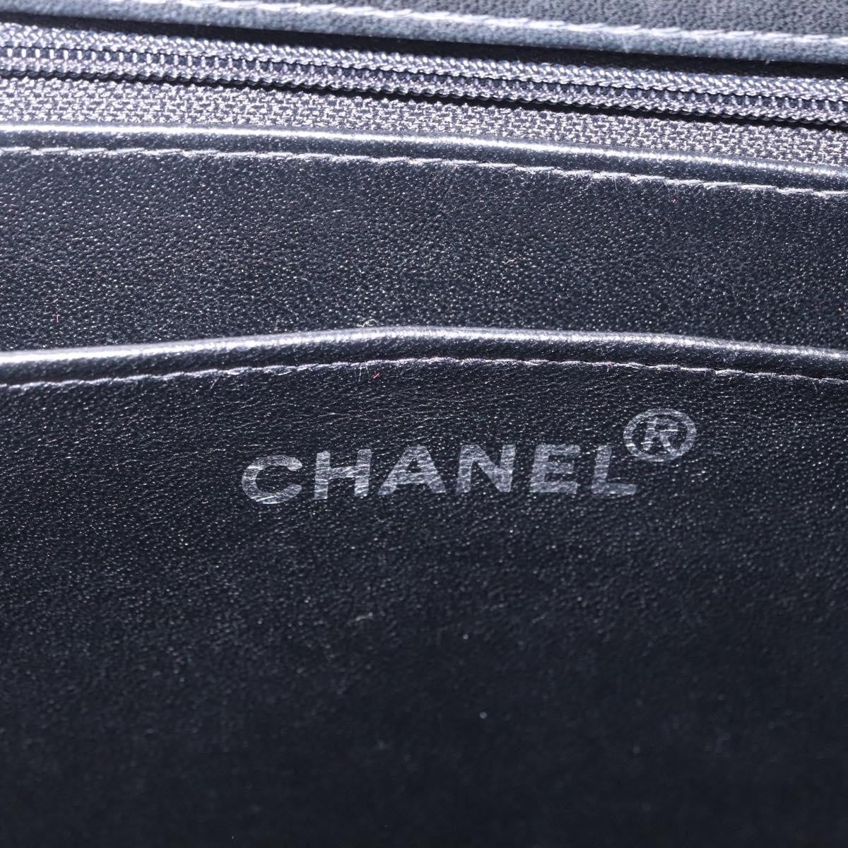 Chanel Vintage Cc Box Flap Leather Black Patent_Leather Handbag (Pre-Owned)