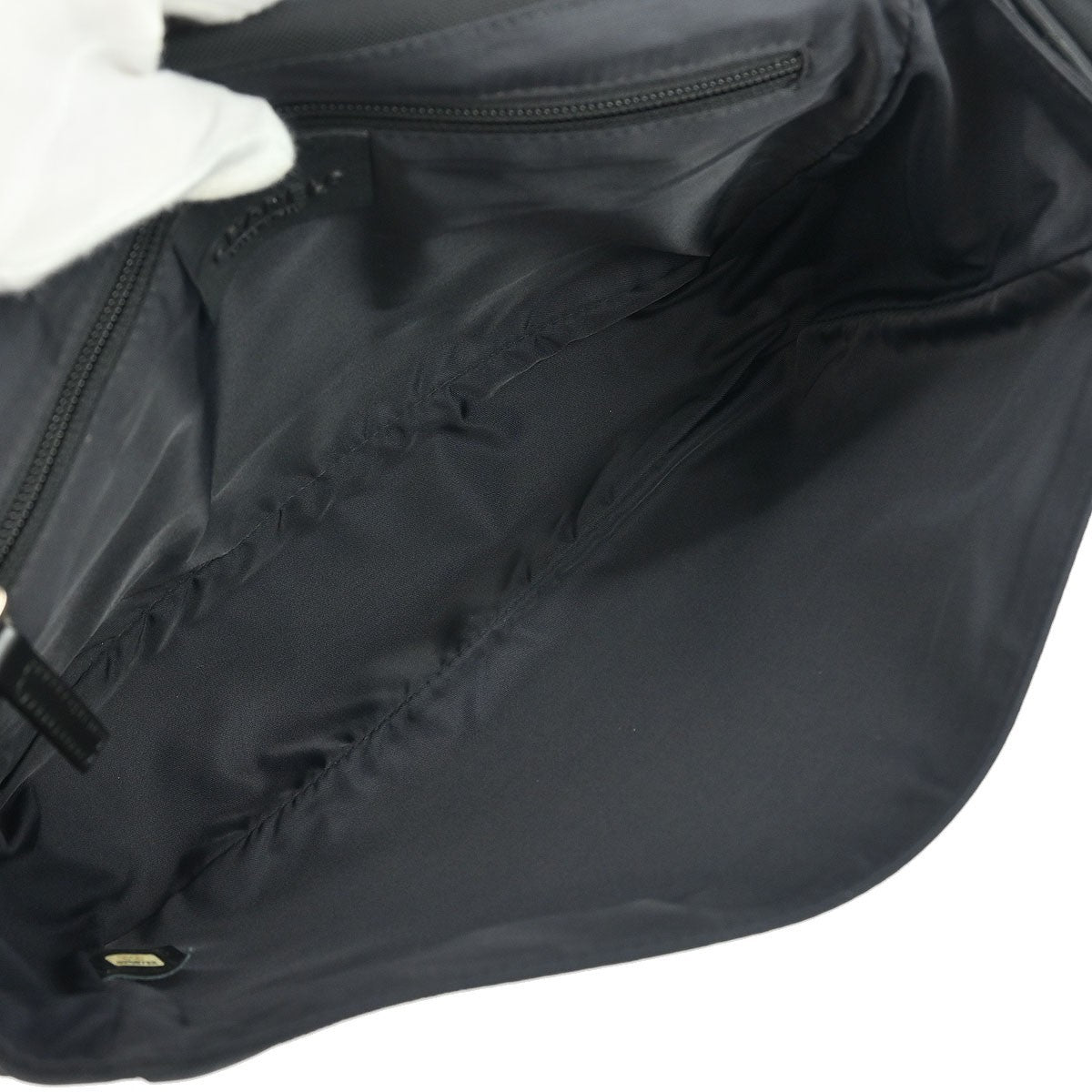 Chanel Sport Line Flap Messenger Wool And Nylon Black Nylon Shoulder Bag Bag (Pre-Owned)