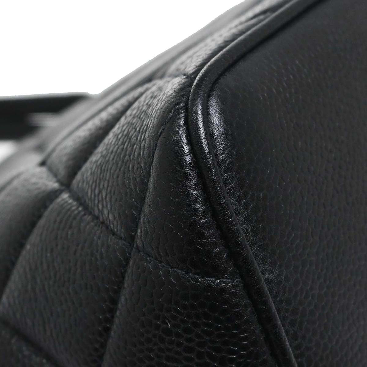 Chanel Medallion Quilted Caviar Black Leather Tote Bag Bag (Pre-Owned)