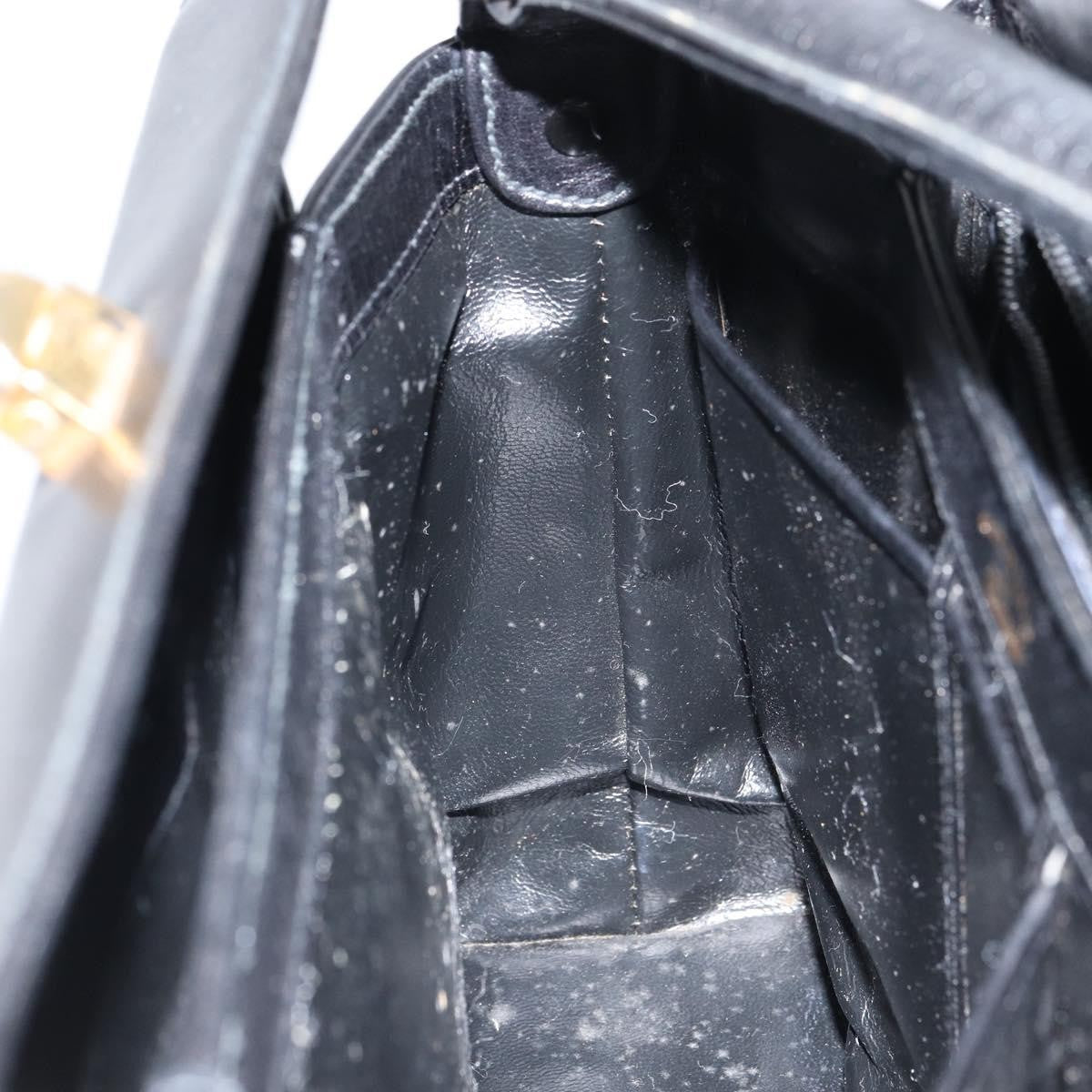 Gucci Vintage Leather Black Leather Handbag (Pre-Owned)