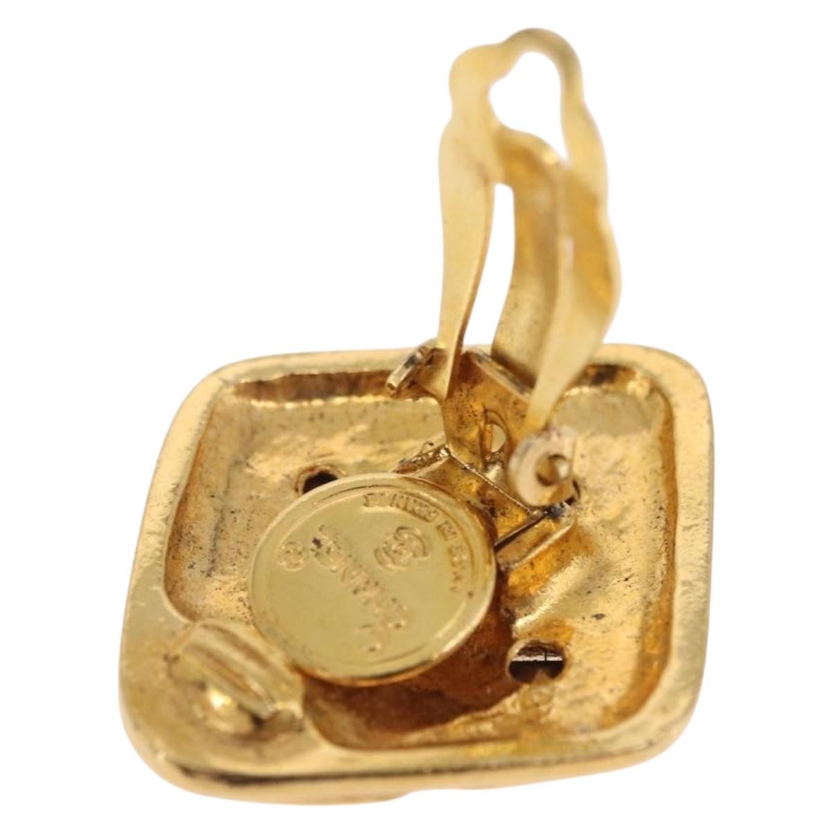 Chanel Vintage Diamond Clip-On Metal With Crystals Gold Metal Earrings Jewelry (Pre-Owned)