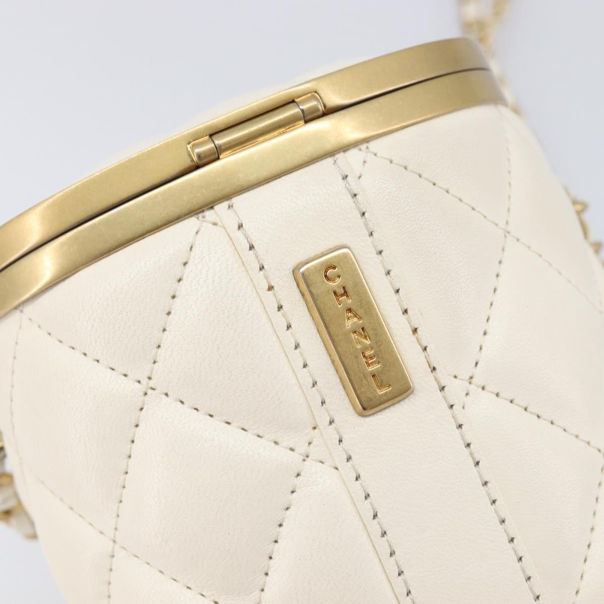 Chanel Crown Box Vanity Quilted Lambskin White Leather Handbag (Pre-Owned)
