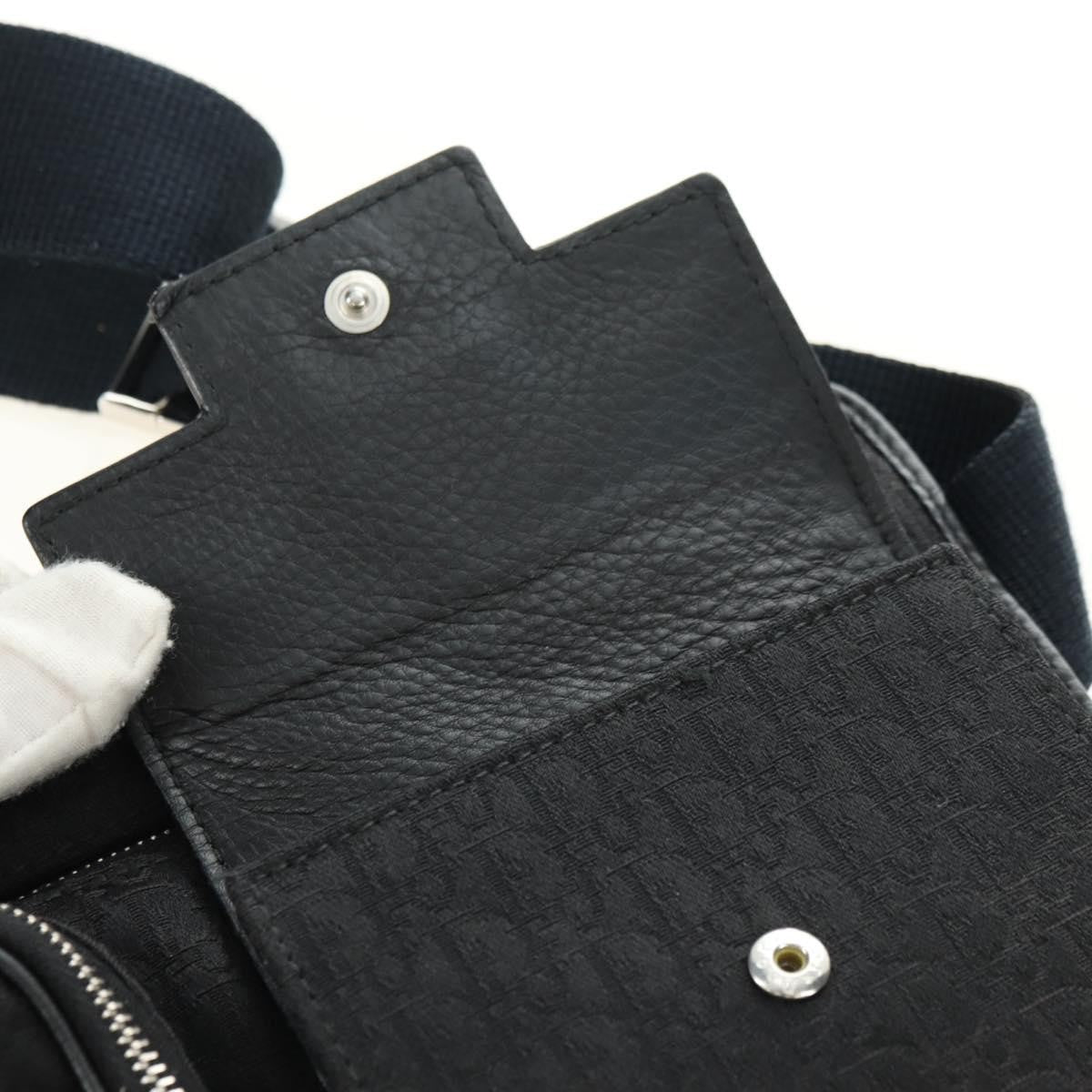 Christian Dior Vintage Street Chic Belt Diorissimo Canvas Black Canvas Handbag (Pre-Owned)