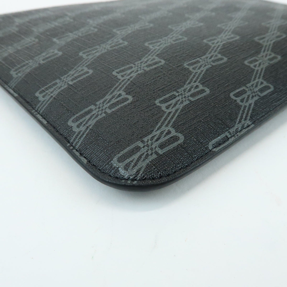 Balenciaga Signature Pouch Monogram Pvc Leather Black Canvas Clutche & Pouche Bag (Pre-Owned)