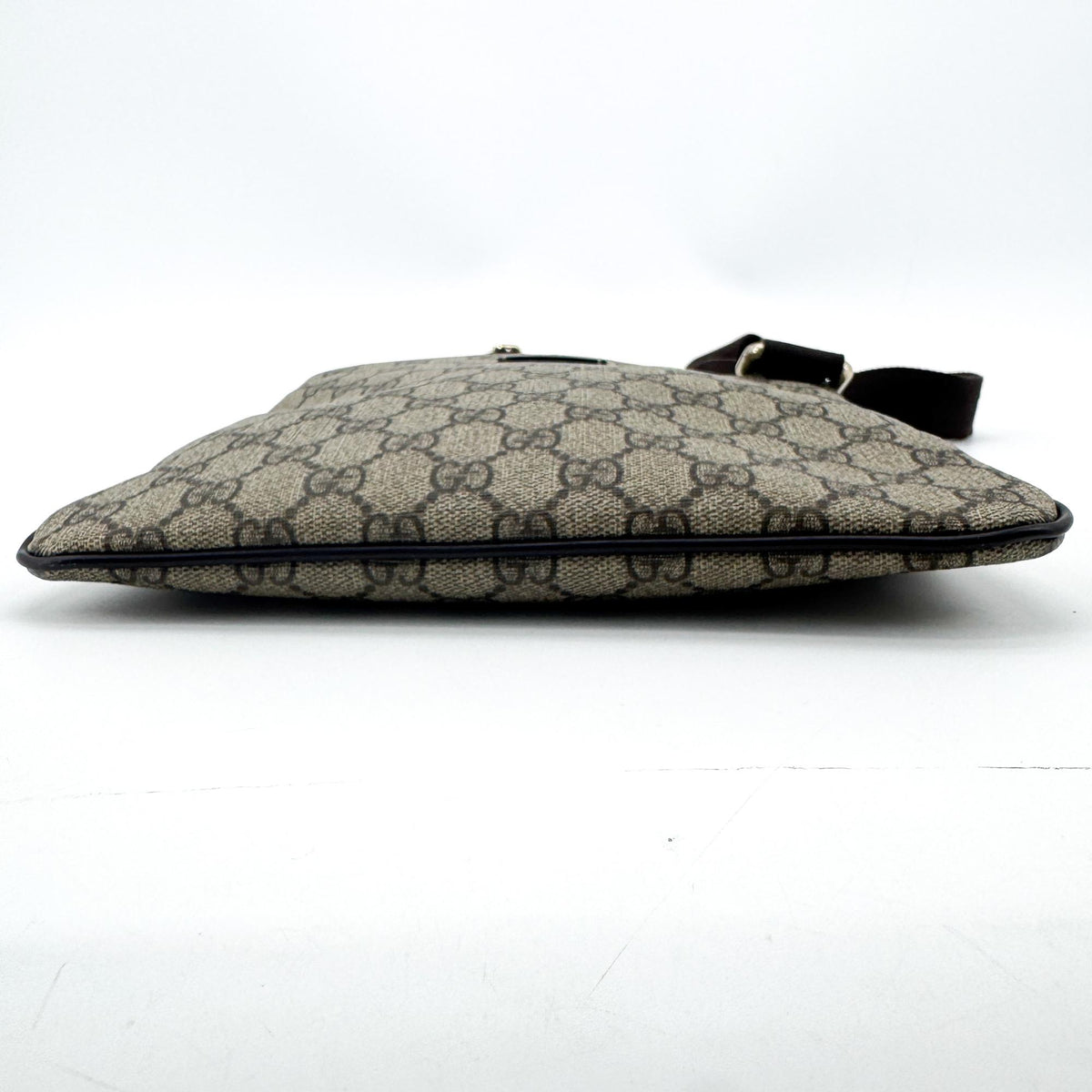 Gucci Zip Top Messenger Gg Canvas With Leather Black Canvas Shoulder Bag Bag (Pre-Owned)