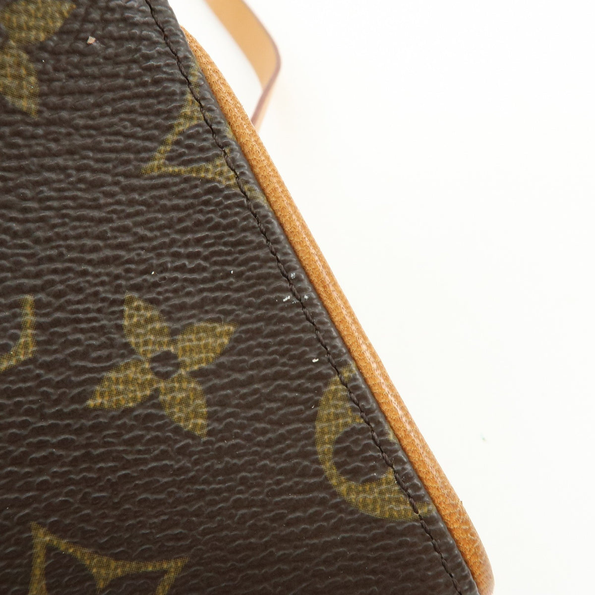 Louis Vuitton Florentine Waist Monogram Canvas Brown Canvas Handbag (Pre-Owned)