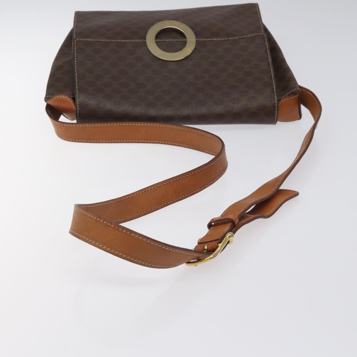 Celine Vintage Macadam Circle Logo Canvas And Leather Brown Canvas Shoulder Bag Bag (Pre-Owned)